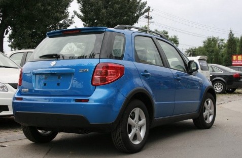 鈴木 天語SX4兩廂 1.6L 運(yùn)動(dòng)型 AT 2009款