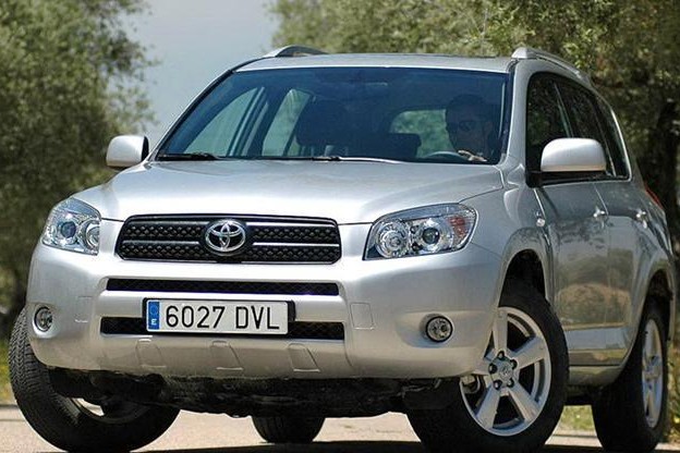 豐田 RAV4 2.4L 豪華導(dǎo)航版 AT 2009款