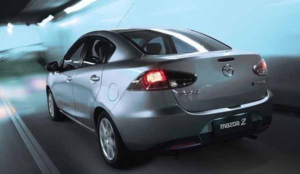 Mazda2勁翔 炫動款 1.3L 自動標準型 2010款