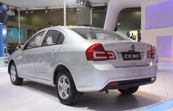 長(zhǎng)安 CX30三廂 2.0 AT豪華版 2011款