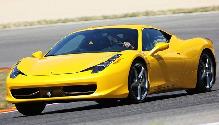 法拉利458 Italia 4.5L 標(biāo)準(zhǔn)型 2010款