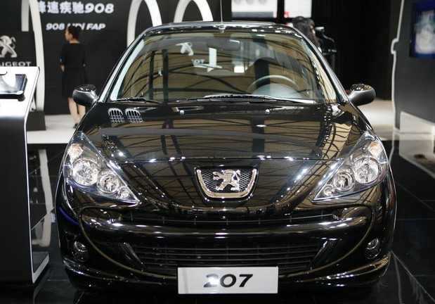 標(biāo)致207兩廂 1.6L 手動 品樂版 2011款