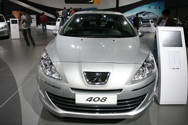 標(biāo)致408 2.0L 自動 舒適版 2011款