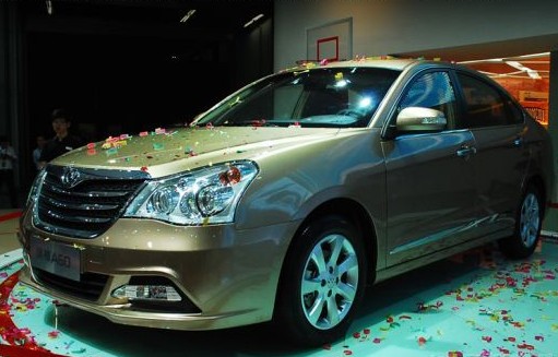 東風(fēng)風(fēng)神 A60 2.0L CVT 尊貴型 2012款