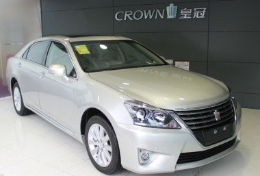 一汽豐田 皇冠 V6 2.5L Royal 真皮版 2012款