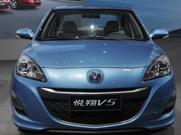 長安轎車 悅翔V5 1.5L 手動(dòng) 夢(mèng)幻型 2012款