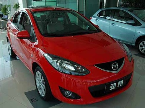 長(zhǎng)安馬自達(dá) Mazda2勁翔 1.3L 自動(dòng) 標(biāo)準(zhǔn)版 2012款