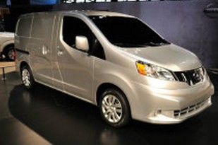 鄭州日產(chǎn)NV200 2013款 1.6MT尊雅型(國(guó)V)