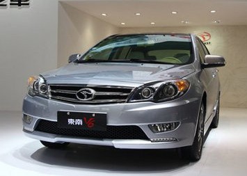 2013款V6菱仕1.5L 手動豪華版