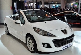 2013款207CC1.6L 羅蘭加洛斯豪華版