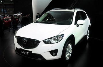 2013款馬自達CX-52.5L 自動四驅(qū)豪華版